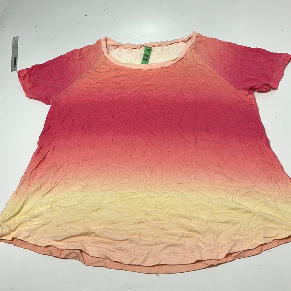 Tangerine Small Ombre Pink Short Sleeve T Shirt